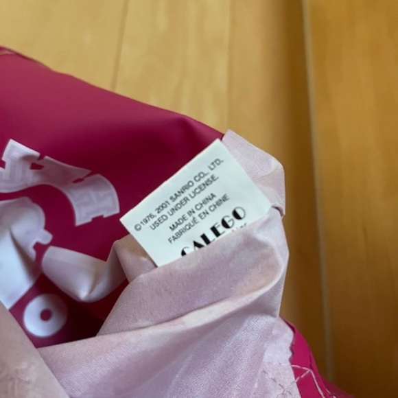 Hello Kitty Hot Pink Tote Bag - Picture 7 of 9